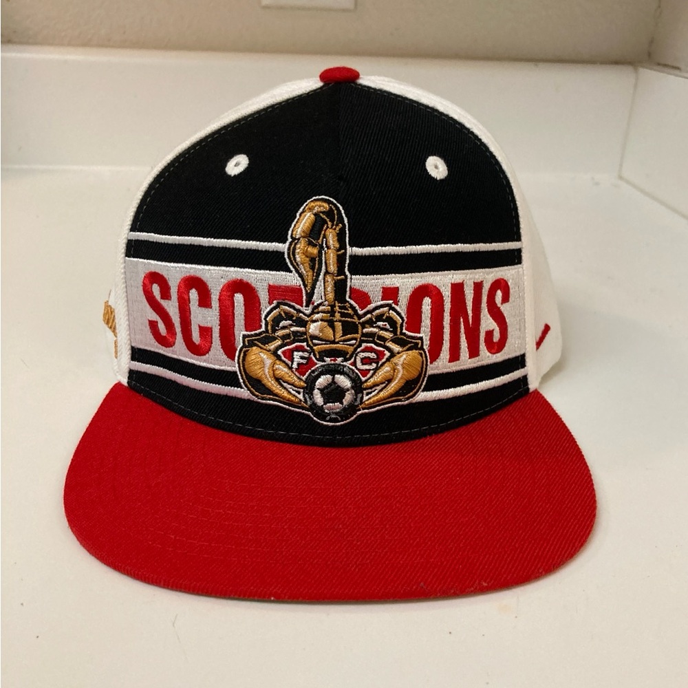 Rare San Antonio Scorpions Adult Size Snapback Hat 3D Embossed White
